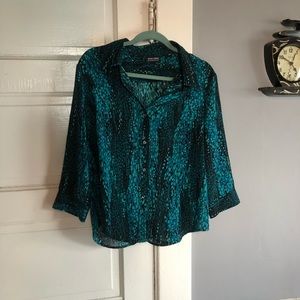 Woman’s New York & Company Button Down blouse.